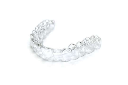 refaire dents invisalign